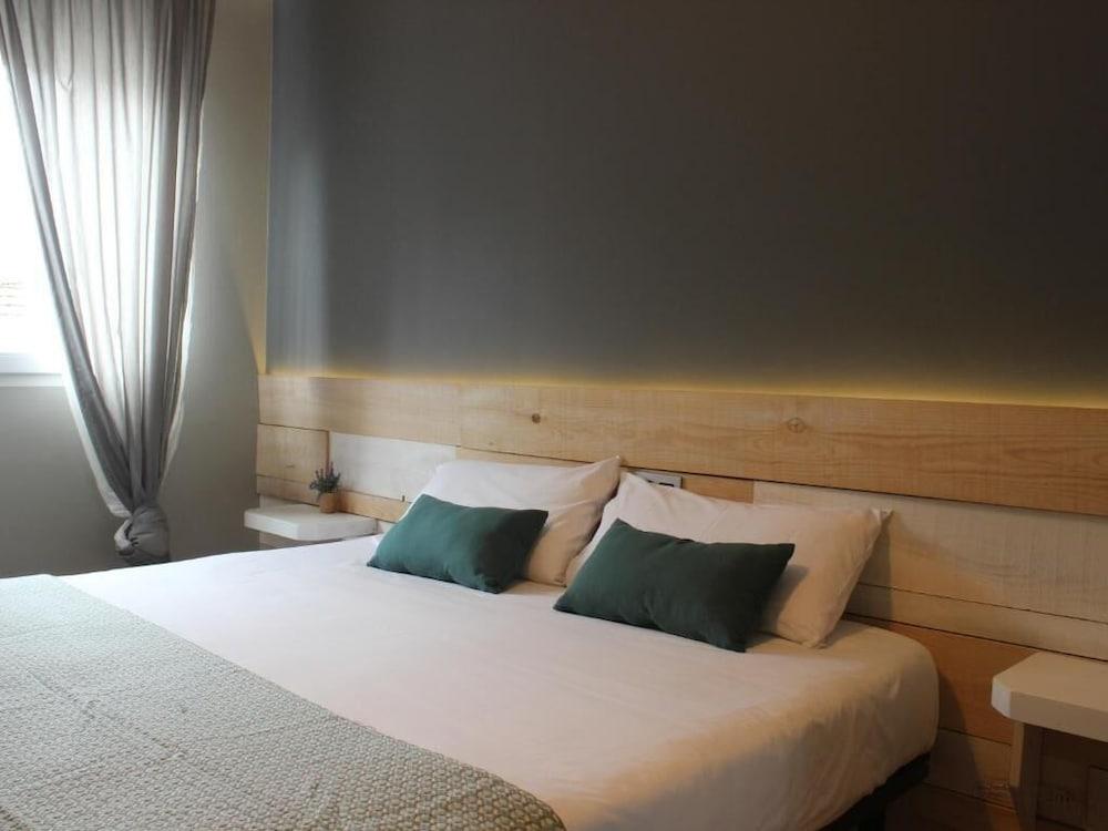 Hotel Alda Estacion 比戈 外观 照片