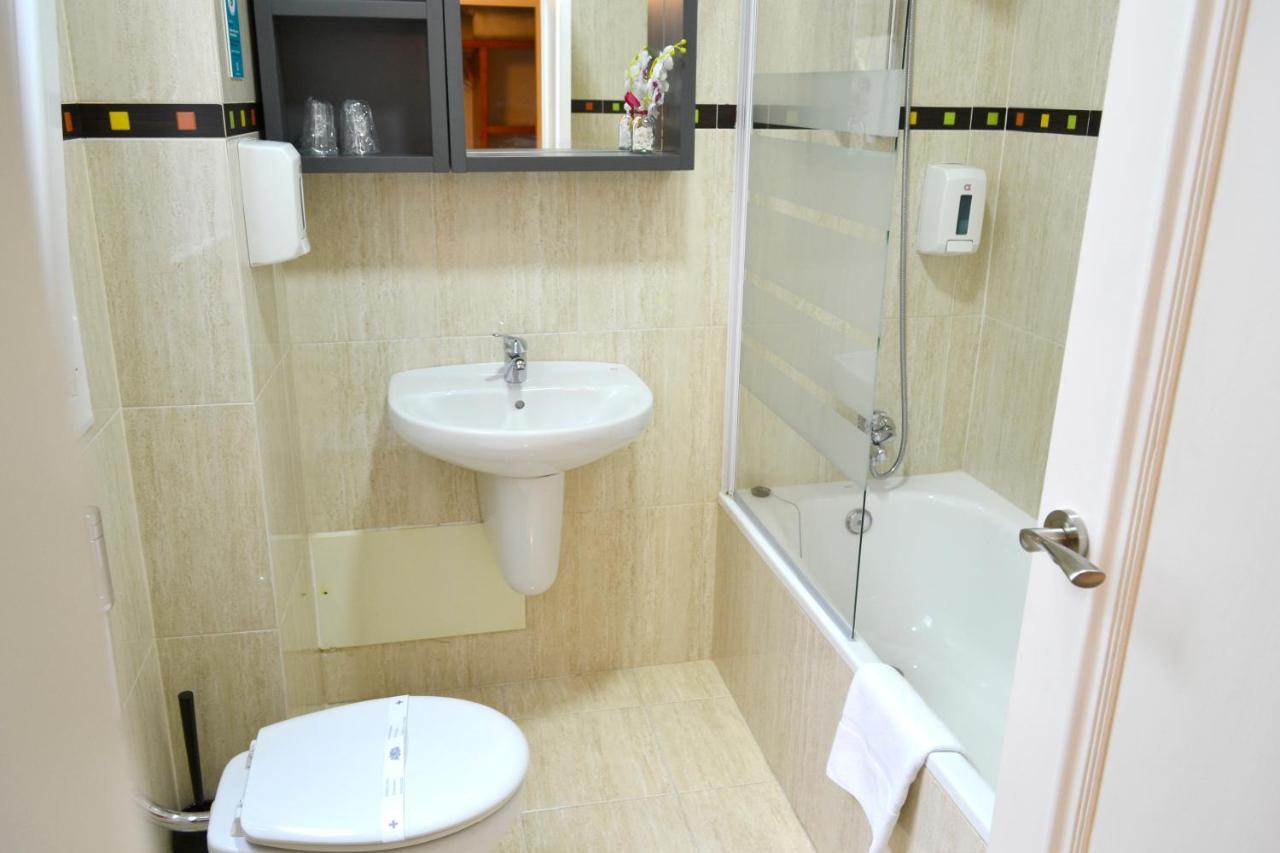 Hotel Alda Estacion 比戈 外观 照片