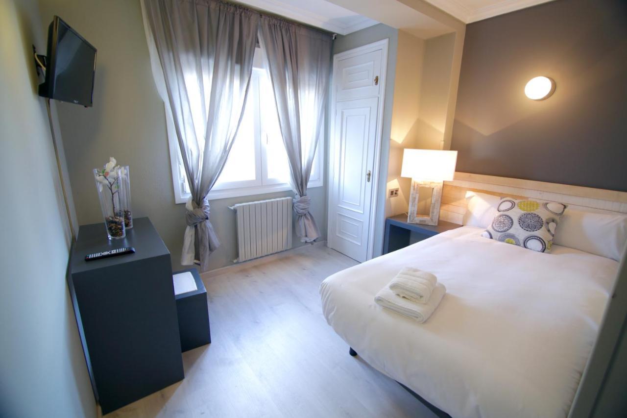 Hotel Alda Estacion 比戈 外观 照片