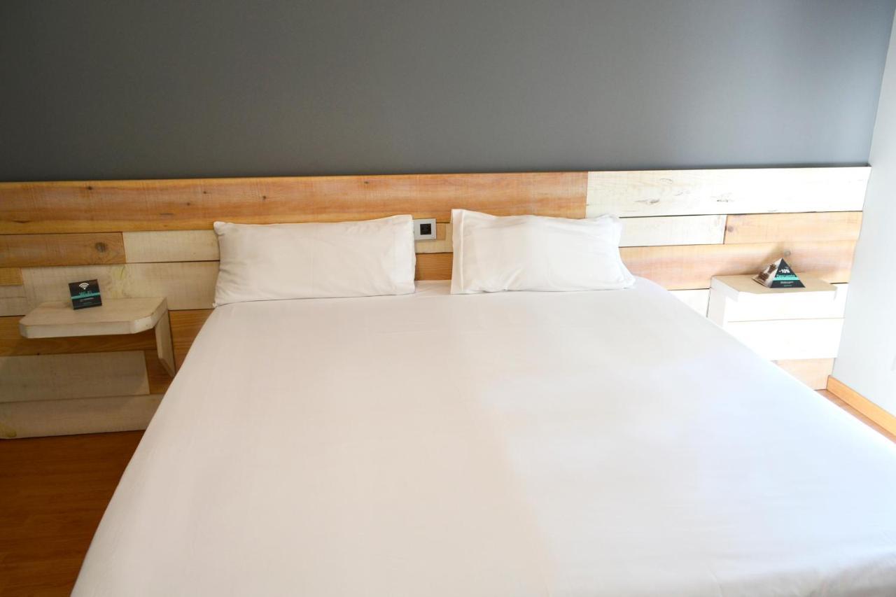 Hotel Alda Estacion 比戈 外观 照片