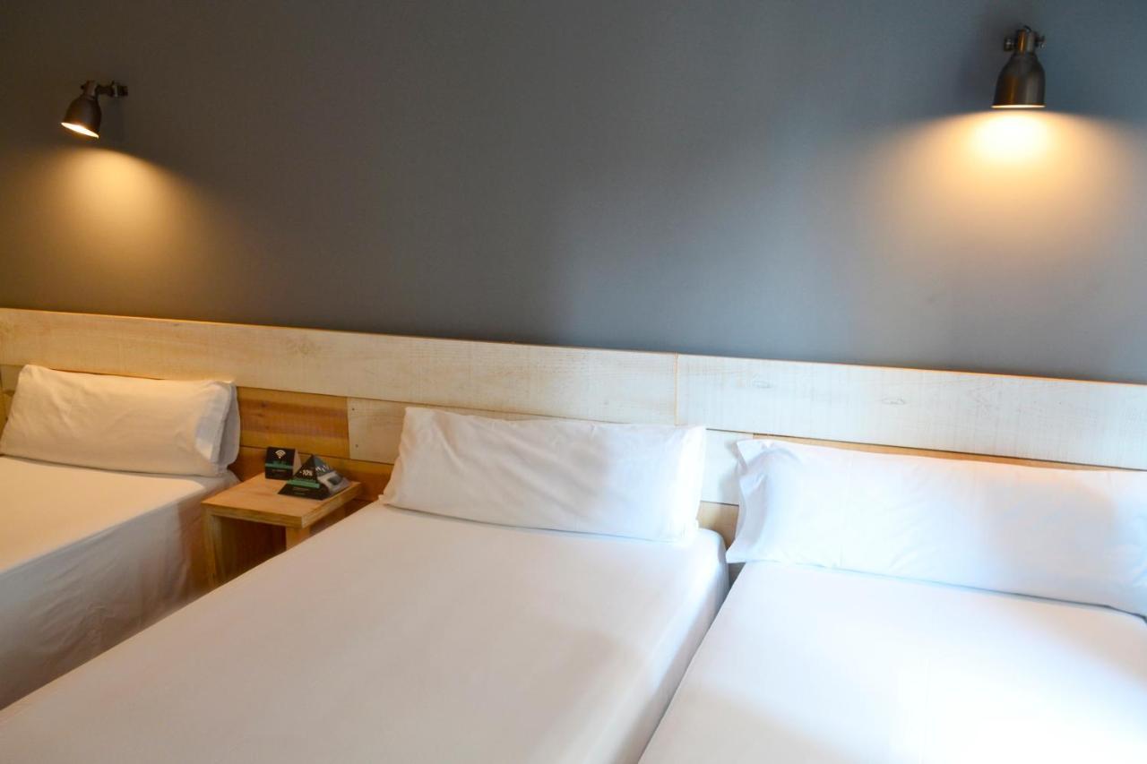 Hotel Alda Estacion 比戈 外观 照片